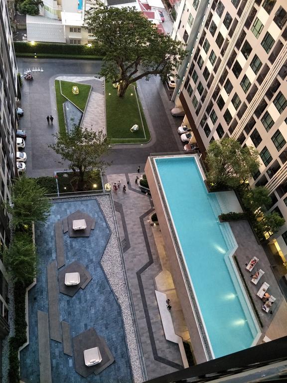 The Base Central Pattaya Exterior foto